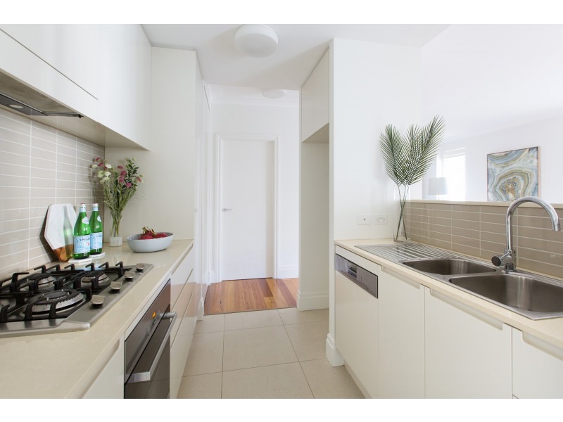 403/2 Rosewater Circuit, Breakfast Point NSW 2137