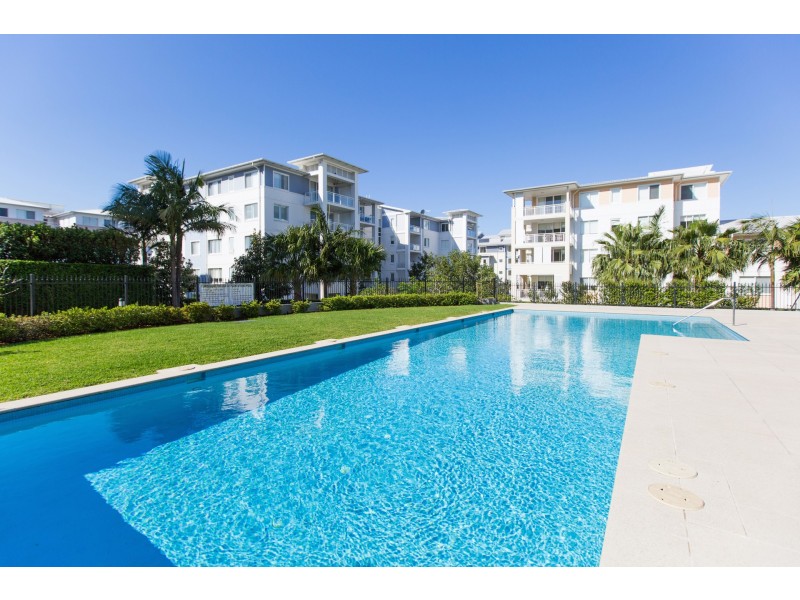 403/2 Rosewater Circuit, Breakfast Point NSW 2137