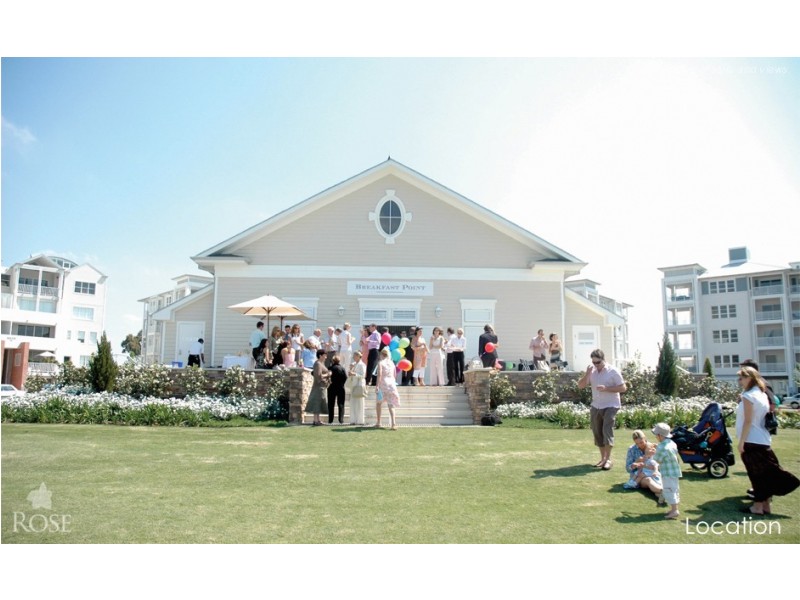 403/2 Rosewater Circuit, Breakfast Point NSW 2137