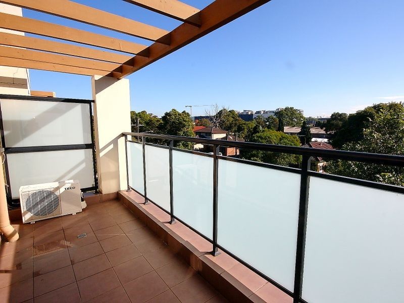 11/18 – 20 Courallie Ave, Homebush West NSW 2140