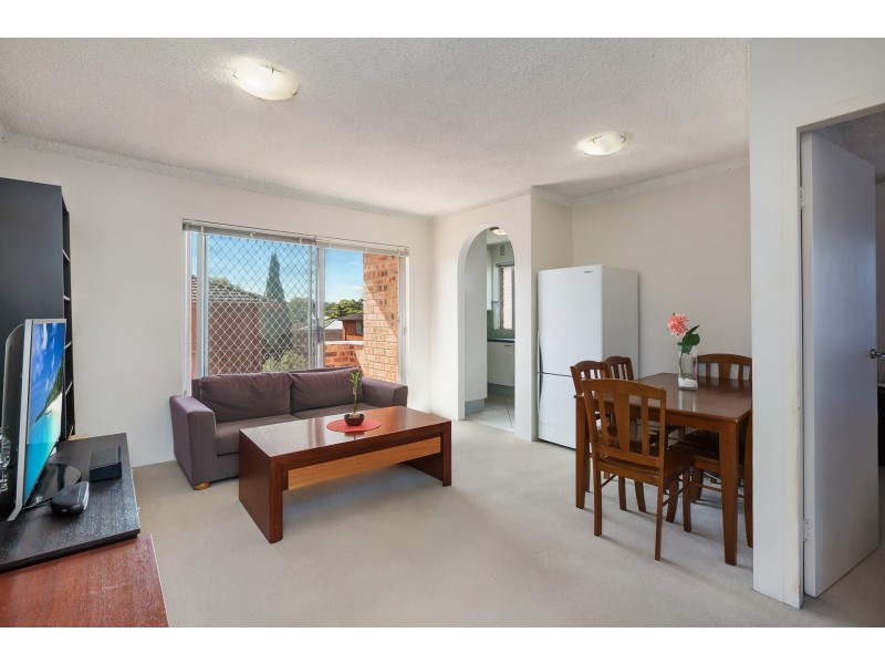 16/33 Meadow Crescent, Meadowbank NSW 2114