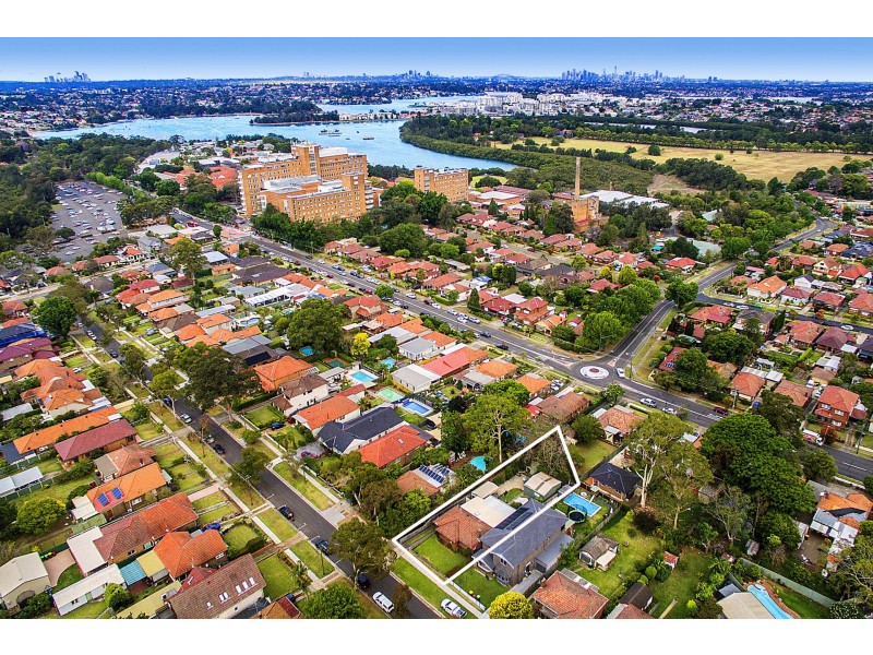 32 Merville Street, Concord West NSW 2138