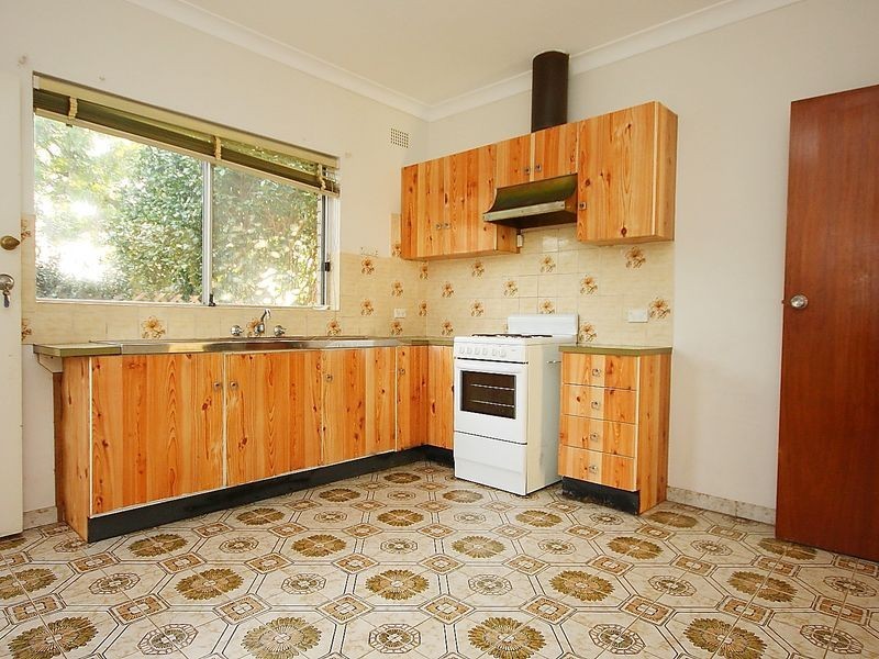 2/18 Tennyson Road, Mortlake NSW 2137