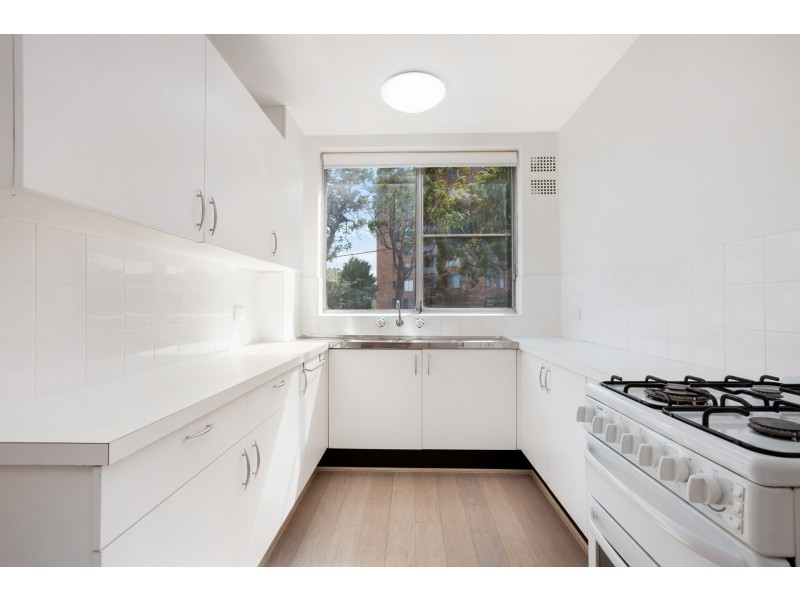 2/3 Bortfield Drive, Chiswick NSW 2046