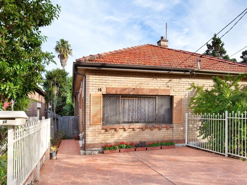 14 Burton Street, Concord NSW 2137