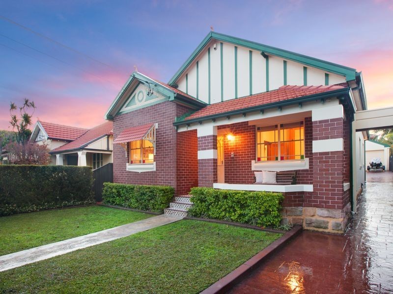 9 Correys Avenue, Concord NSW 2137
