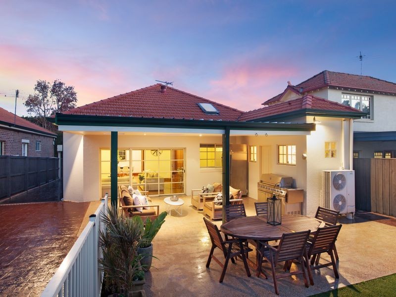 9 Correys Avenue, Concord NSW 2137