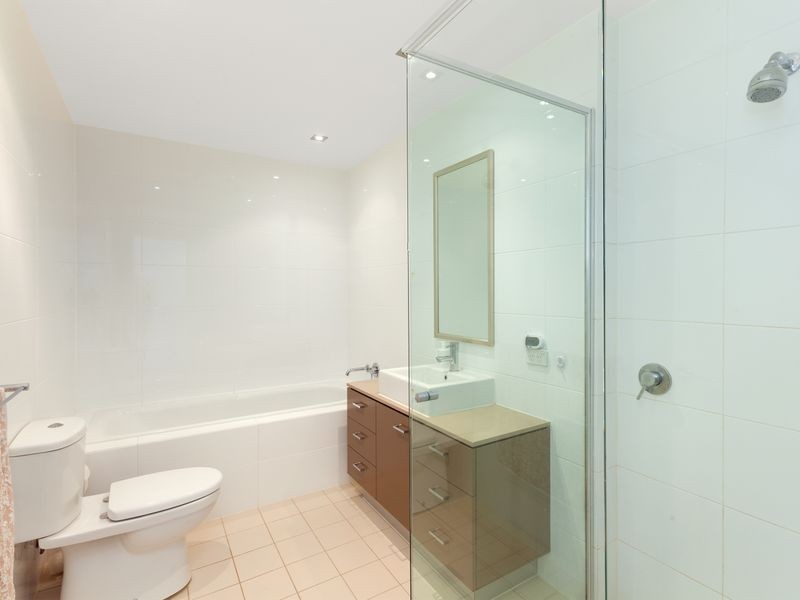 812/15 – 17 Peninsula Drive, Breakfast Point NSW 2137