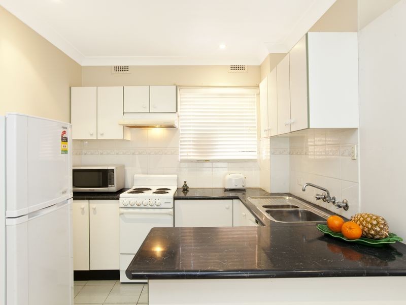 11/18 Bank Street, Meadowbank NSW 2114