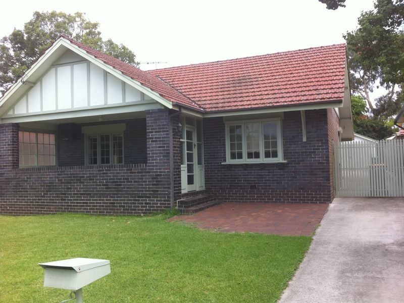 14 Bishop Street, Cabarita NSW 2137