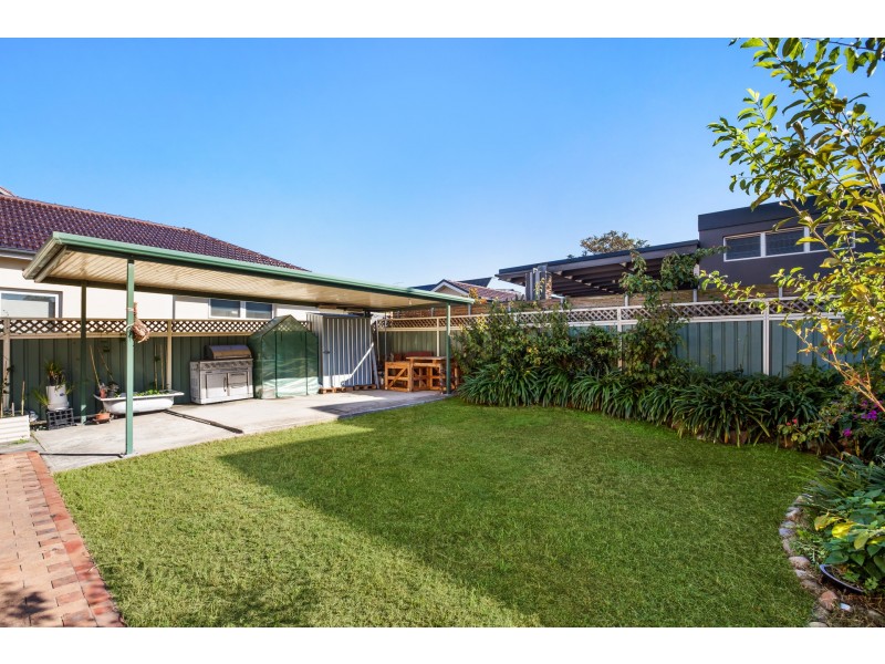 17 Henley Marine Drive, Five Dock NSW 2046