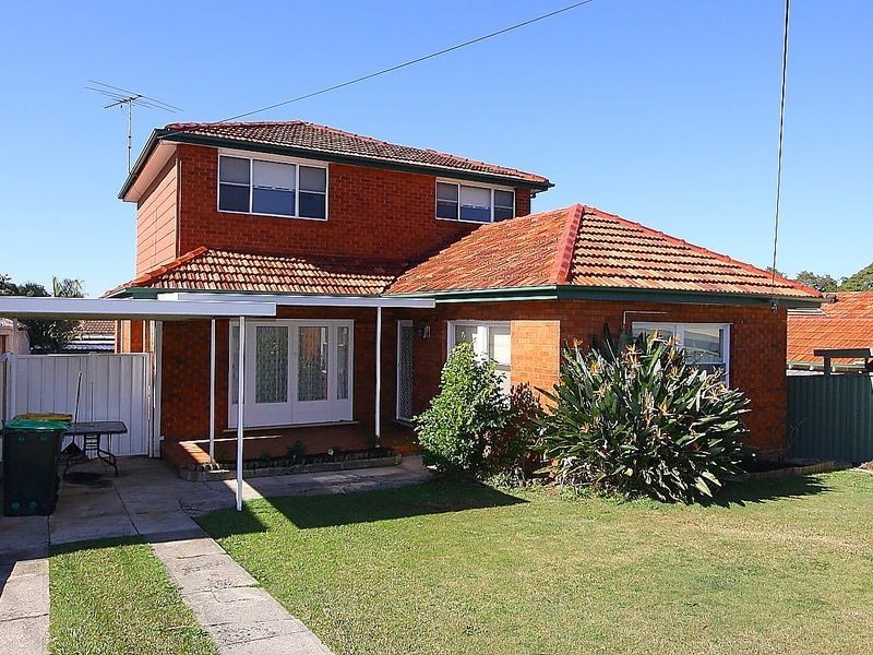 1 Meadow Street, Concord NSW 2137