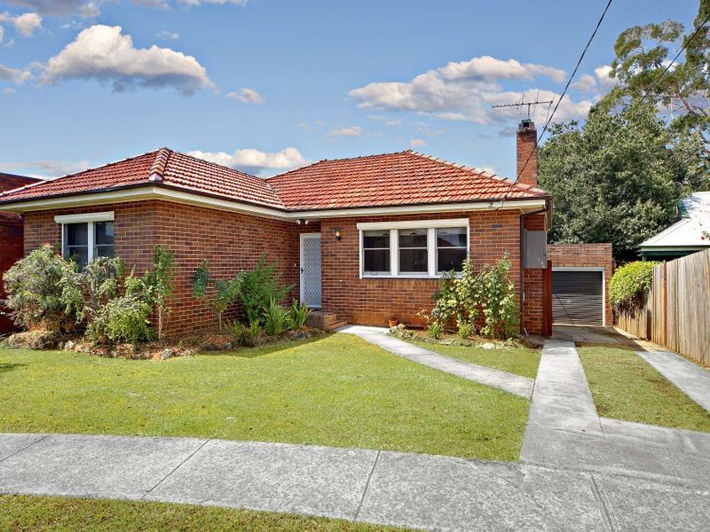 2 Bayview Street, Concord NSW 2137