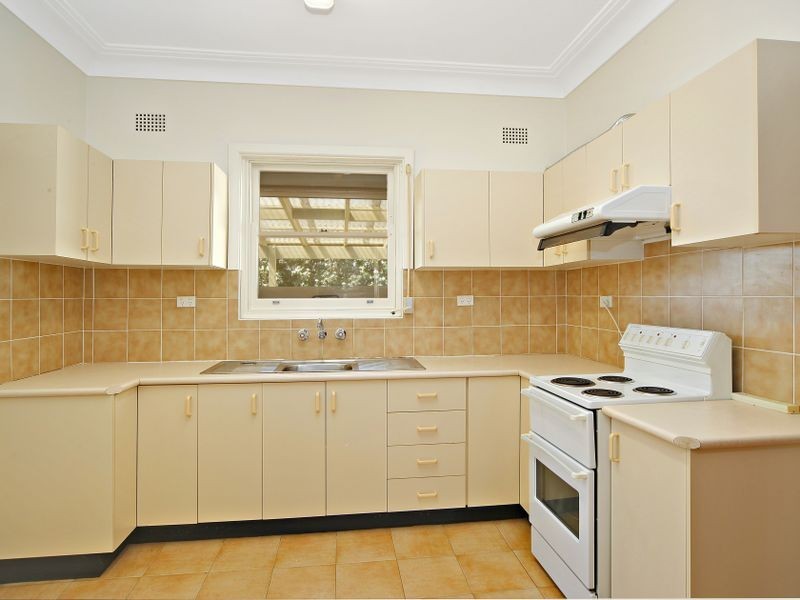 2 Bayview Street, Concord NSW 2137