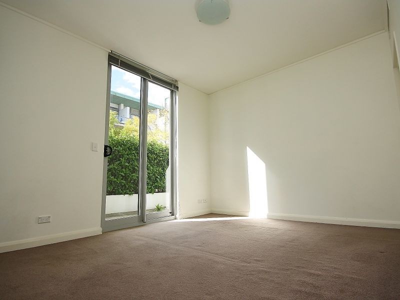 106/11 Lewis Avenue, Rhodes NSW 2138