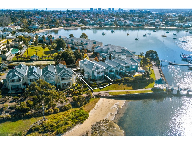 13 Rosemeadow Drive, Cabarita NSW 2137