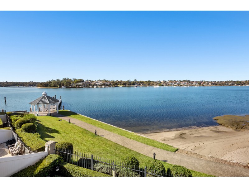 13 Rosemeadow Drive, Cabarita NSW 2137