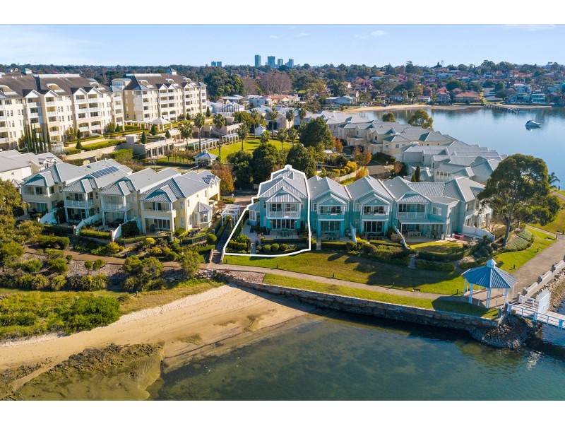 13 Rosemeadow Drive, Cabarita NSW 2137