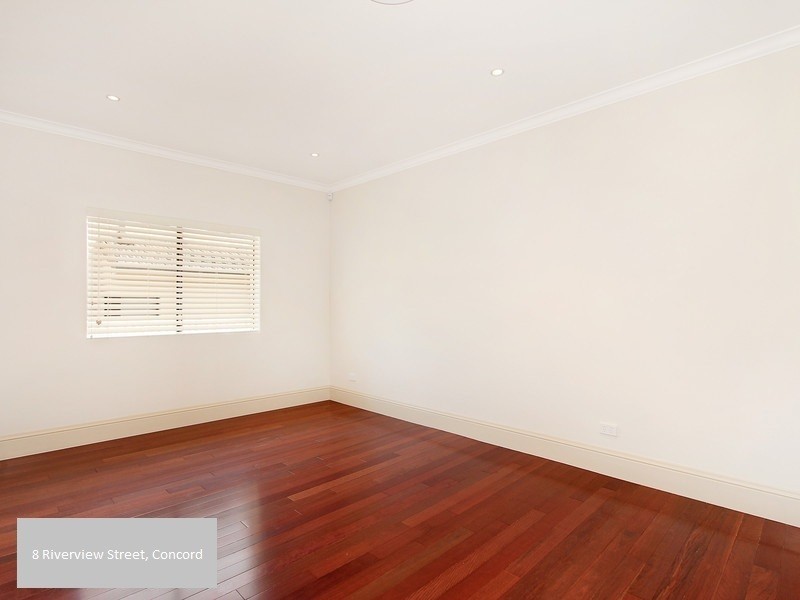 8 Riverview Street, Concord NSW 2137