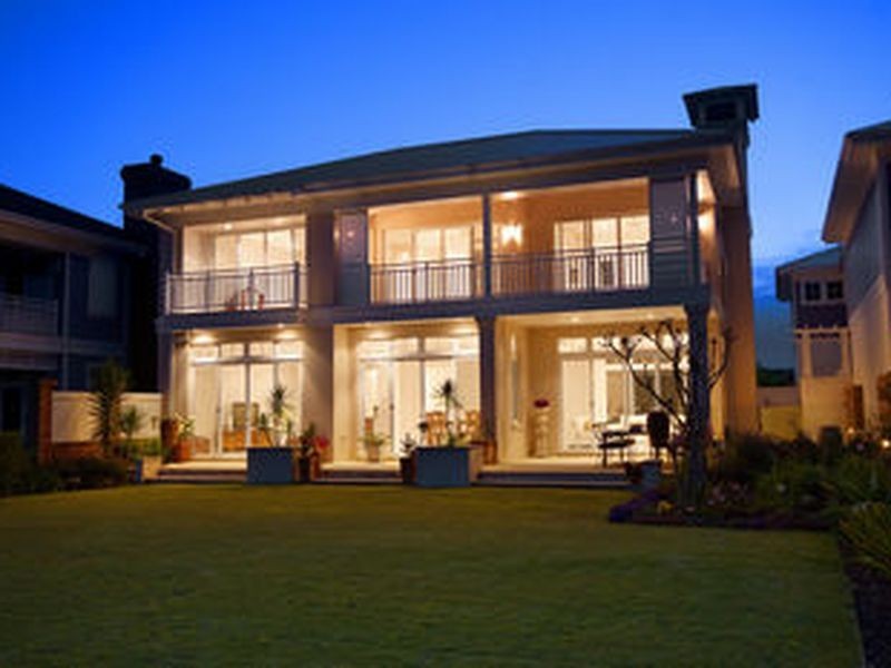 93 Peninsula Drive, Breakfast Point NSW 2137