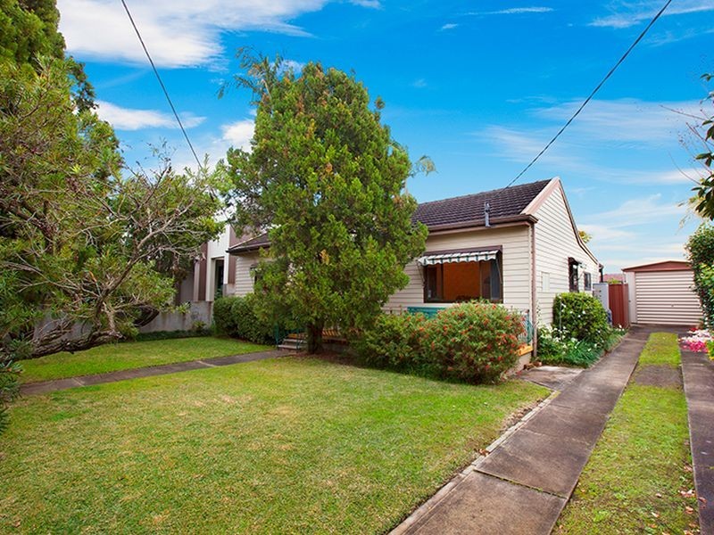 18 Brays Road, Concord NSW 2137