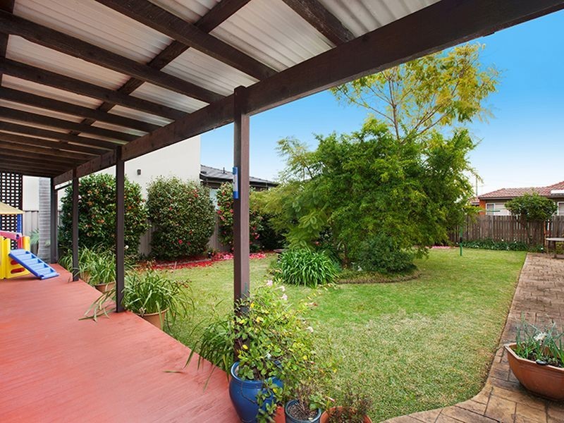 18 Brays Road, Concord NSW 2137
