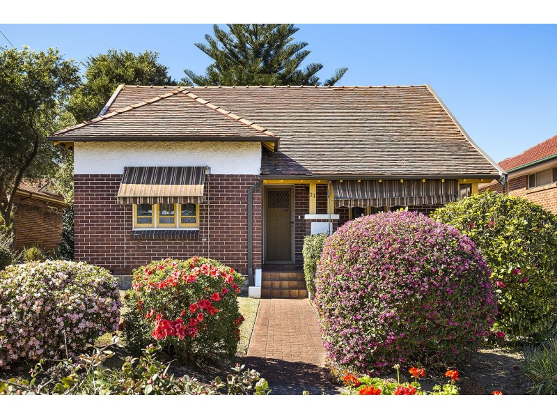 21 Kitchener Avenue, Concord NSW 2137