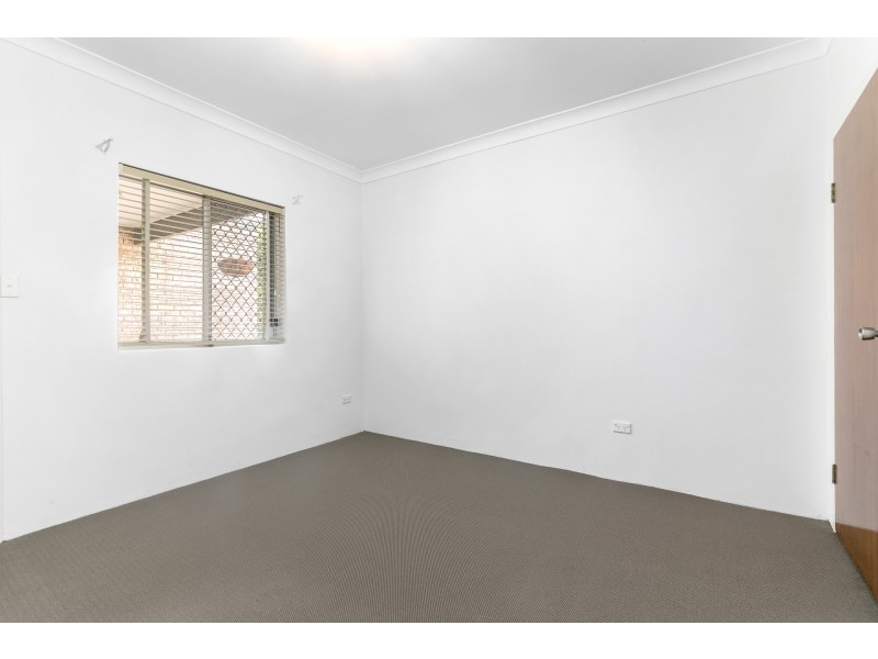 2/18 Tennyson Road, Concord NSW 2137