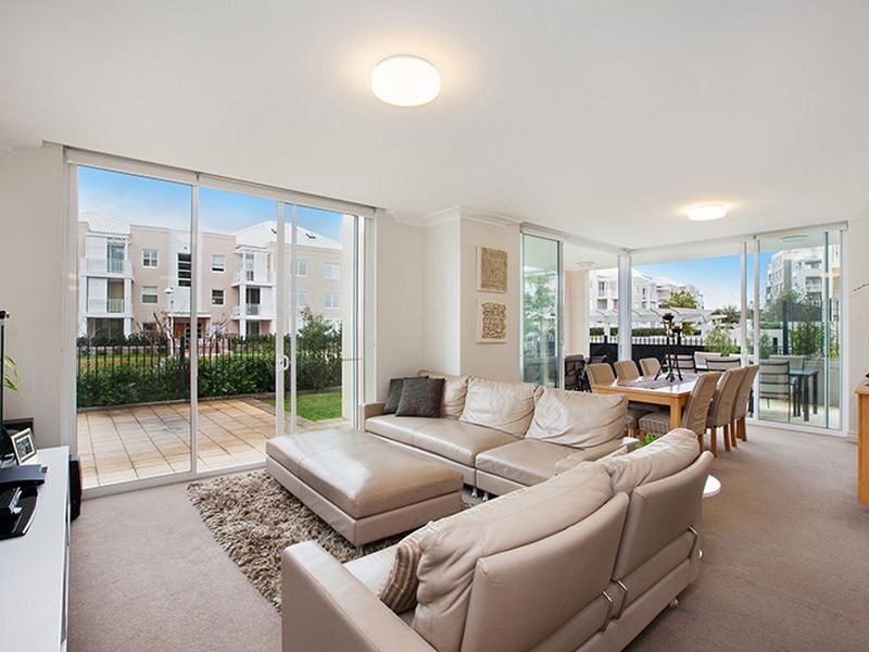 102/10 Peninsula Drive, Breakfast Point NSW 2137