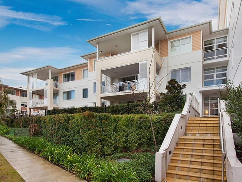 102/10 Peninsula Drive, Breakfast Point NSW 2137