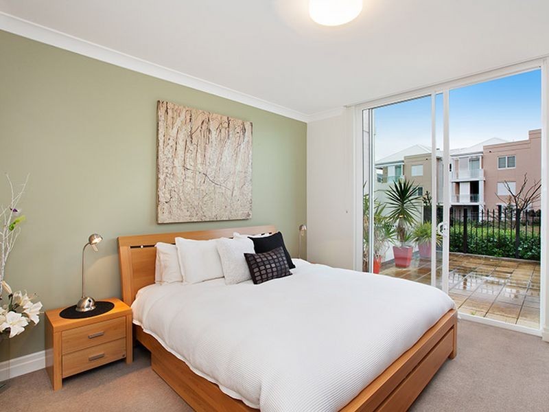 102/10 Peninsula Drive, Breakfast Point NSW 2137