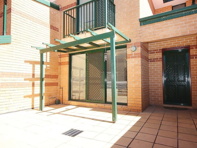 6/1A Henley Marine Drive, Five Dock NSW 2046