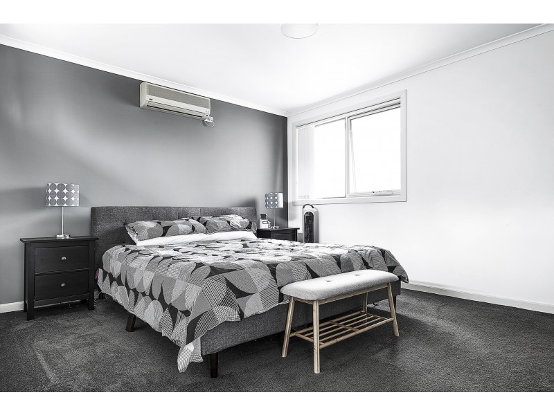 4 Pereira Street, Newington NSW 2127