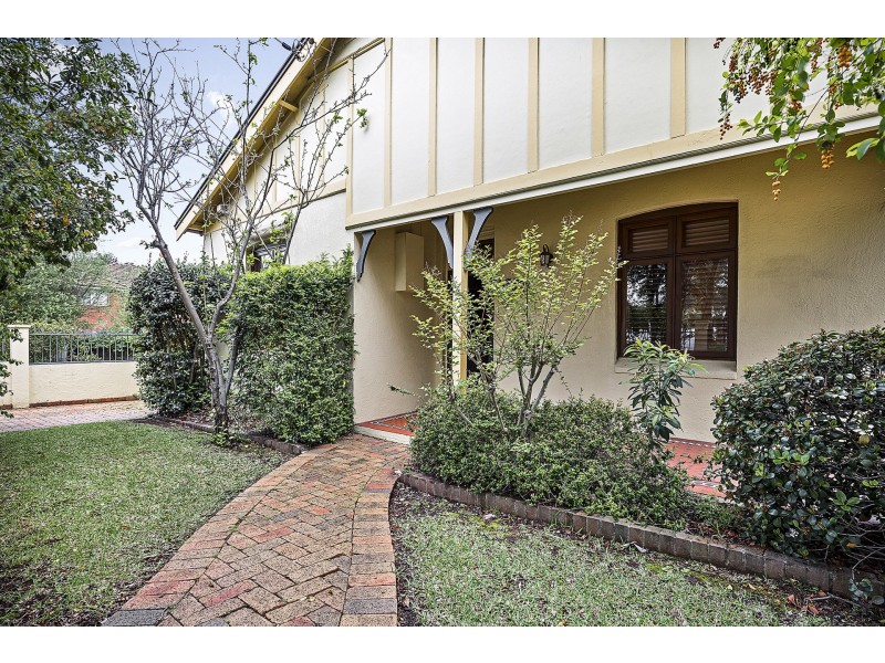 2 Gallipoli Street, Concord NSW 2137