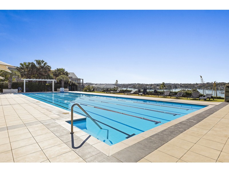 56 Admiralty Drive, Breakfast Point NSW 2137