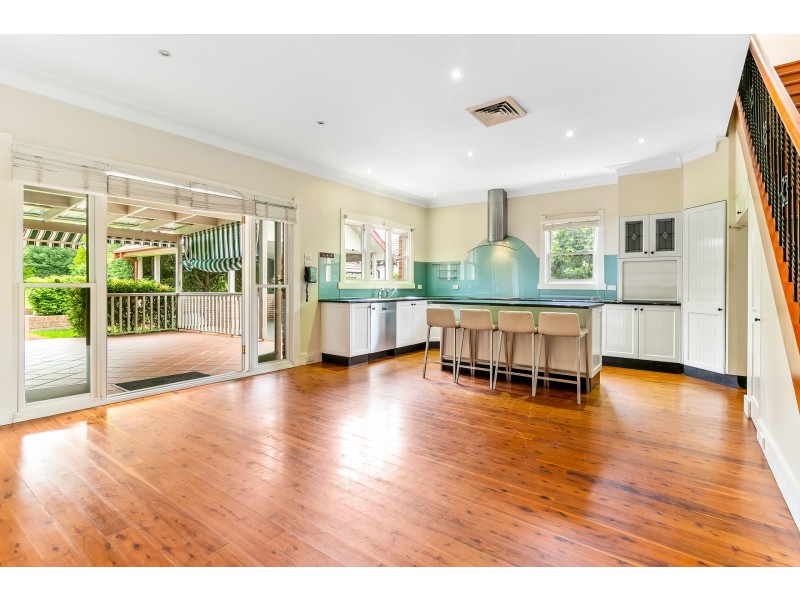 18 Cumming Avenue, Concord West NSW 2138