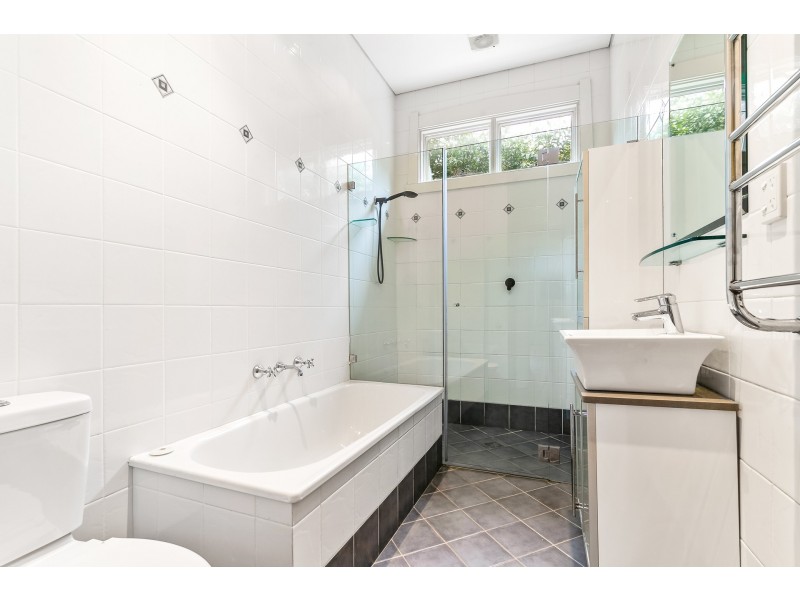 18 Cumming Avenue, Concord West NSW 2138