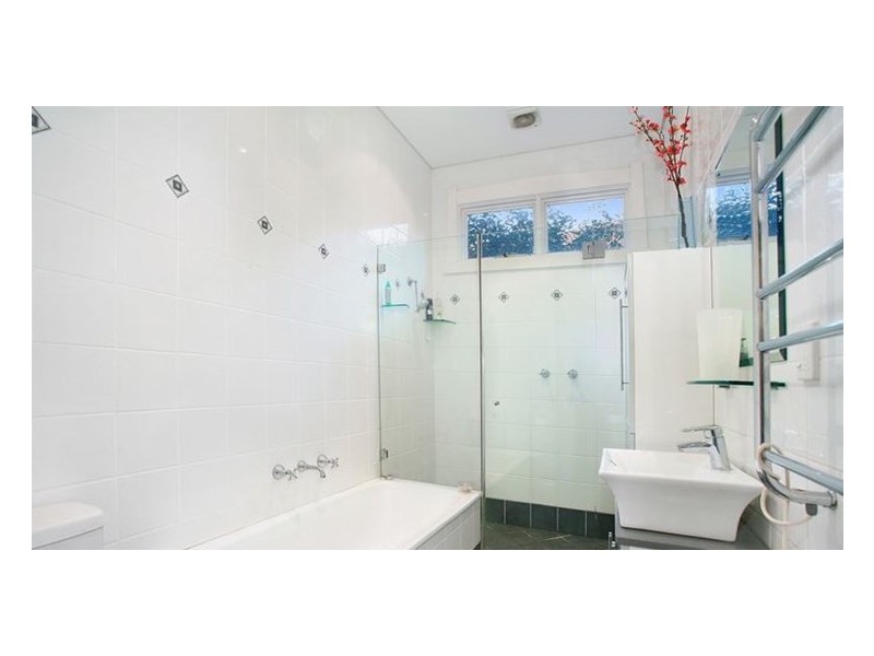 18 Cumming Avenue, Concord West NSW 2138