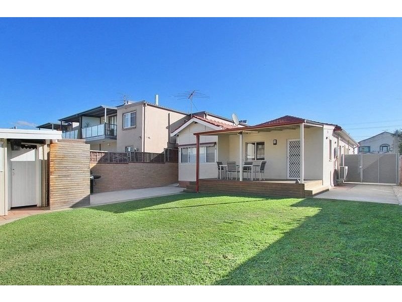 135 Cabarita Road, Cabarita NSW 2137