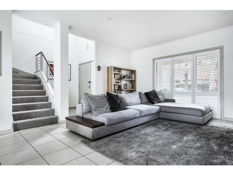 17 Thompson Avenue, Newington NSW 2127