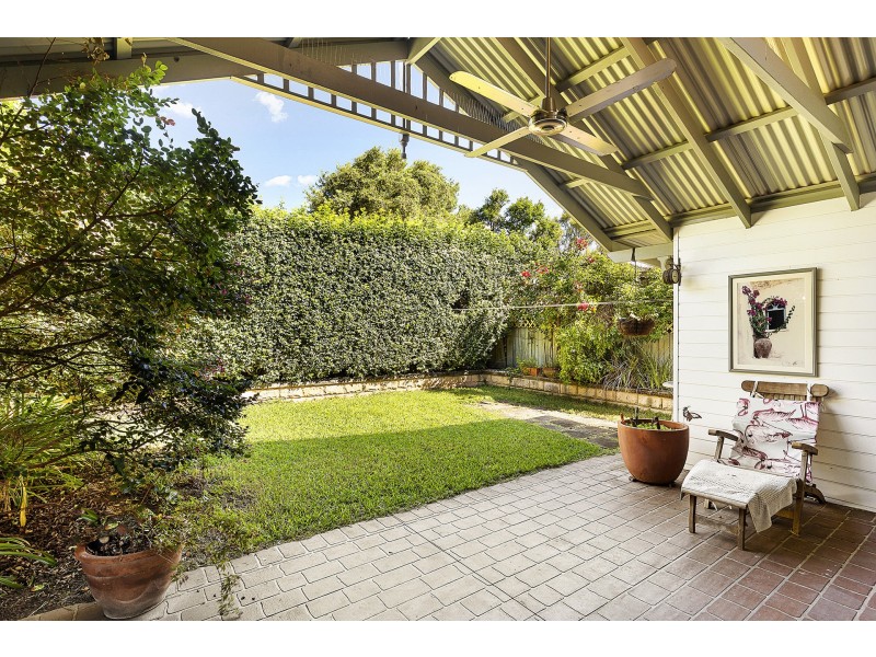43 Bouvardia Street, Russell Lea NSW 2046