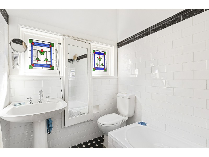43 Bouvardia Street, Russell Lea NSW 2046