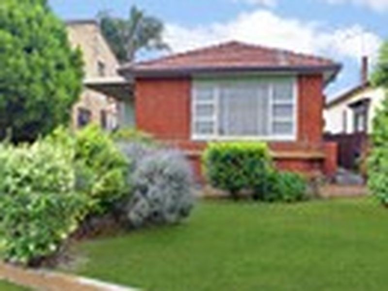 84a Cabarita road, Cabarita NSW 2137