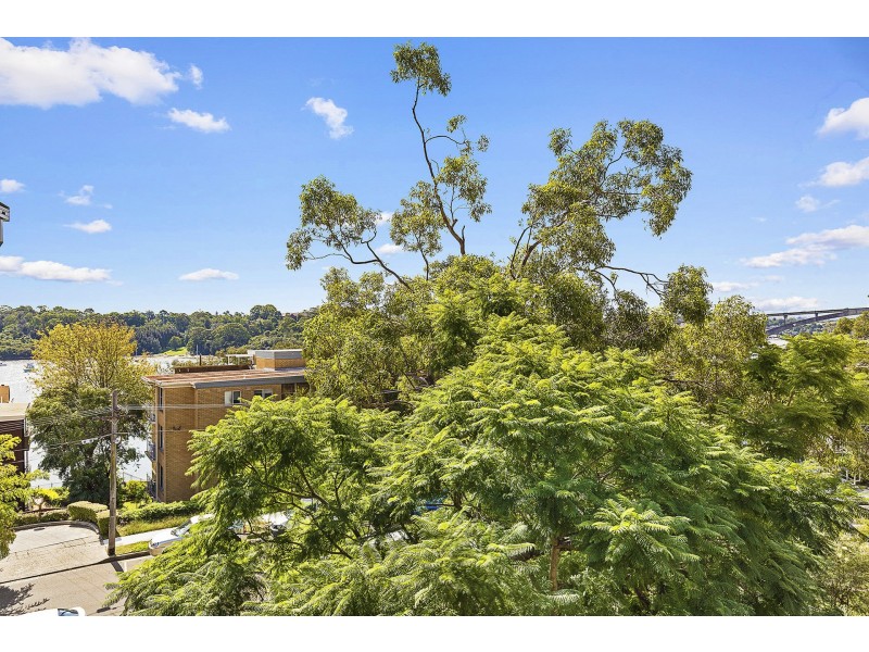 8/8 Bortfield Drive, Chiswick NSW 2046