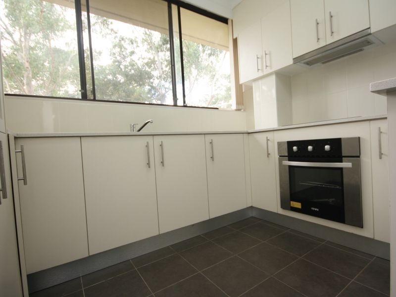 2/2-8 Park Avenue, Burwood NSW 2134