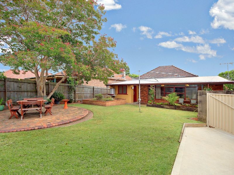 2 Trafalgar Parade, Concord NSW 2137