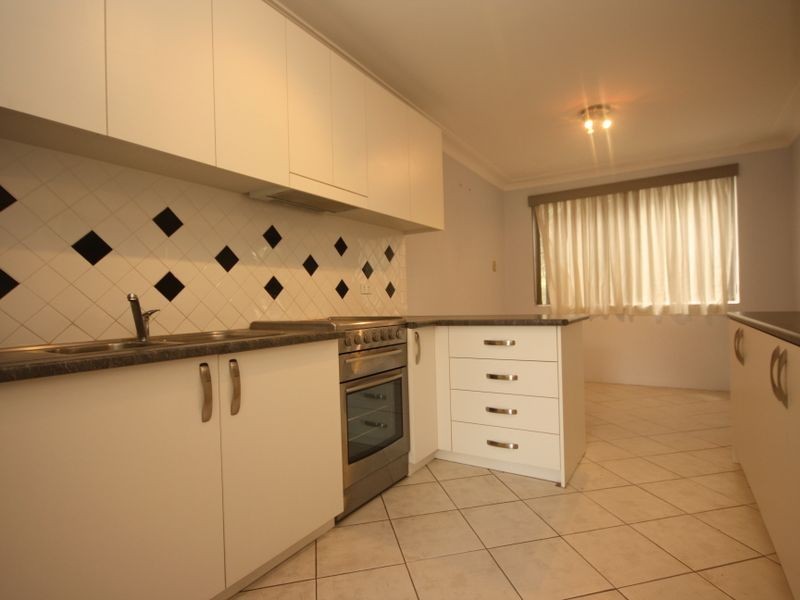 2/30 Llewellyn Street, Rhodes NSW 2138