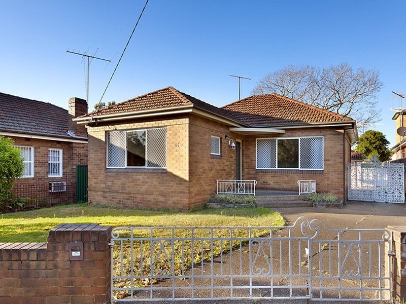 85 The Crescent, Homebush West NSW 2140