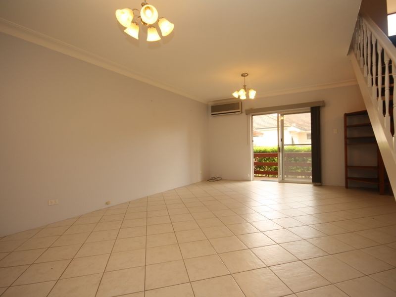 2/30 Llewellyn Street, Concord West NSW 2138