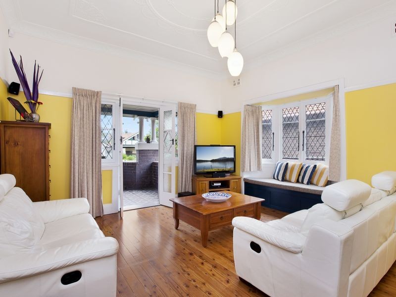 32 Clermont Avenue, Concord NSW 2137